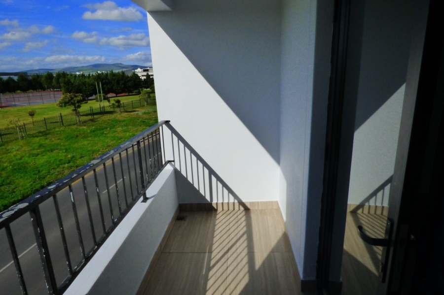 3 Bedroom Property for Sale in Parklands North Western Cape